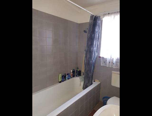 1 bed property to rent in SUNNYSIDE